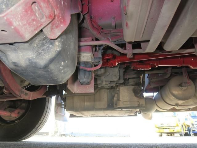 MITSUBISHI FUSOU SUPER GREAT 2018 Image 31