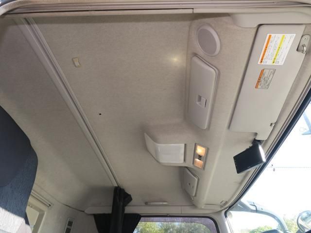 MITSUBISHI FUSOU SUPER GREAT 2018 Image 31