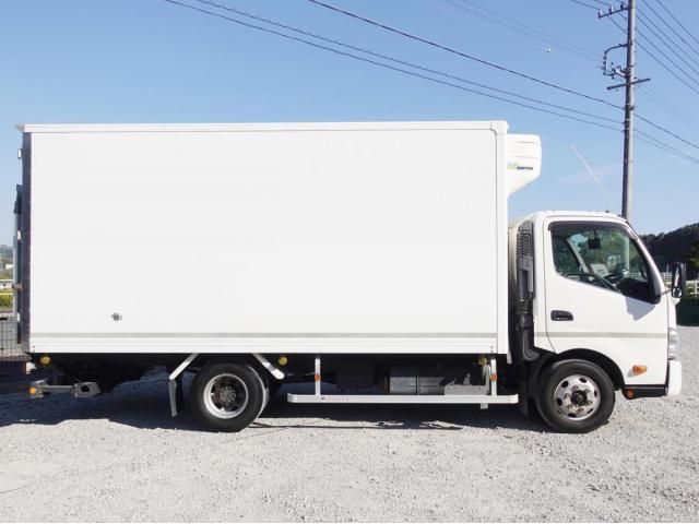 HINO DUTRO 2014 Image 31