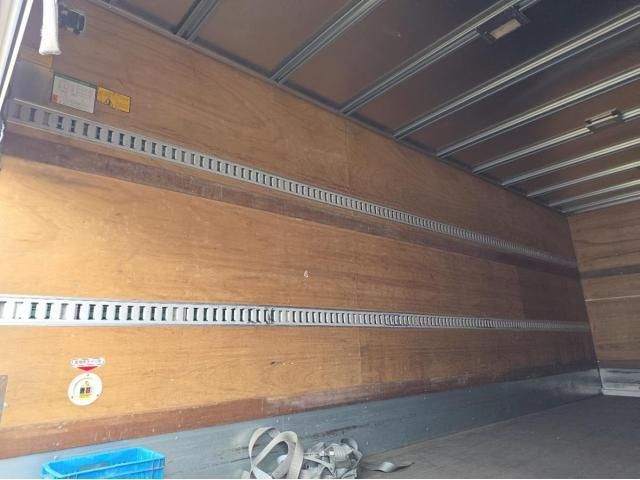 ISUZU FORWARD 2017 Image 31