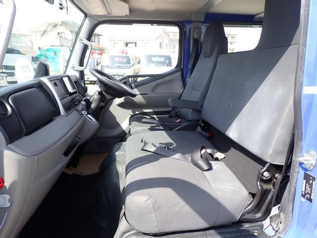 MITSUBISHI CANTER 2018 Image 31