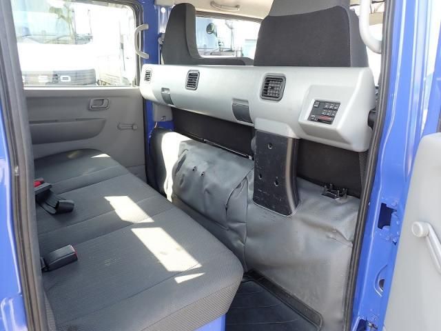 MITSUBISHI CANTER 2018 Image 31