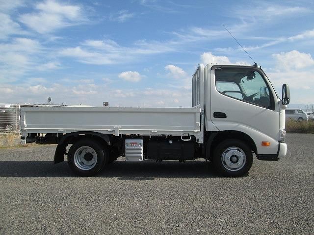 HINO DUTRO 2025 Image 31