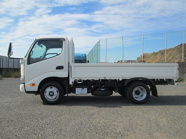 HINO DUTRO 2025 Image 31
