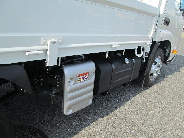 HINO DUTRO 2025 Image 31