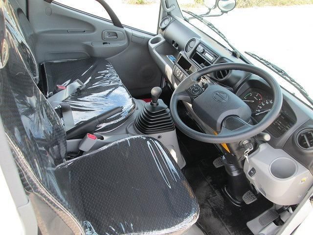 HINO DUTRO 2025 Image 31