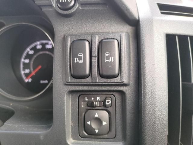 MITSUBISHI DELICA D:5 4WD 2014 Image 31