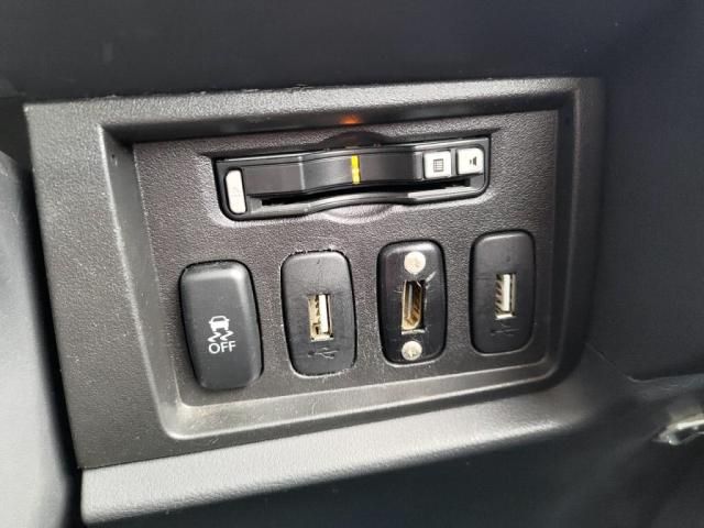 MITSUBISHI DELICA D:5 4WD 2014 Image 31