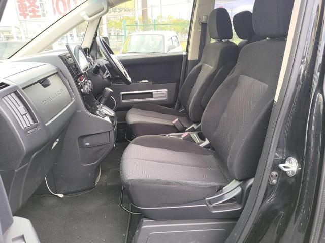 MITSUBISHI DELICA D:5 4WD 2014 Image 31