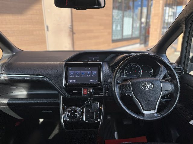 TOYOTA ESQUIRE 2015 Image 31