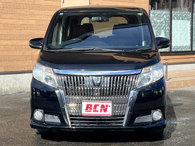 TOYOTA ESQUIRE 2015 Image 31