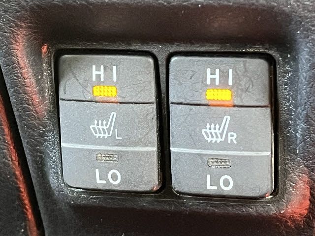 TOYOTA ESQUIRE 2015 Image 31