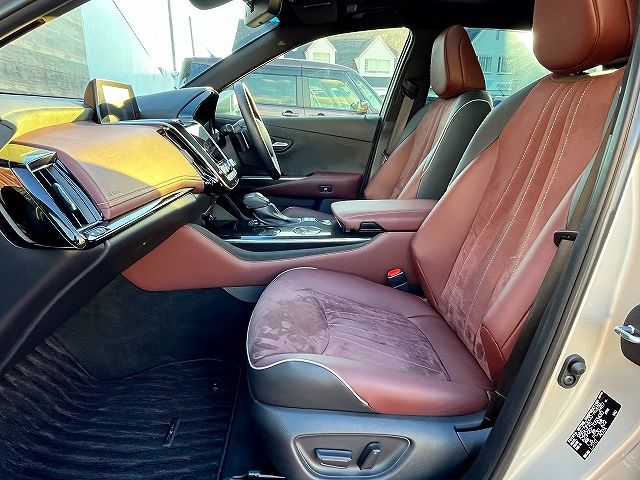 TOYOTA CROWN SEDAN HYBRID 2019 Image 31