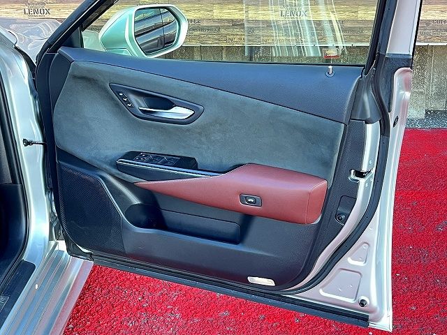 TOYOTA CROWN SEDAN HYBRID 2019 Image 31