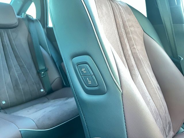 TOYOTA CROWN SEDAN HYBRID 2019 Image 31