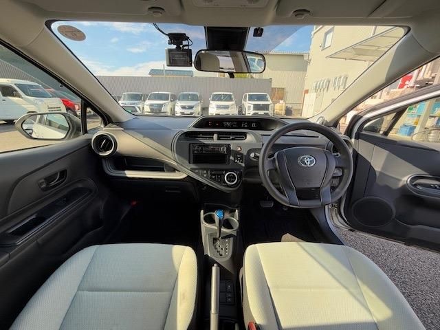 TOYOTA AQUA 2019 Image 31