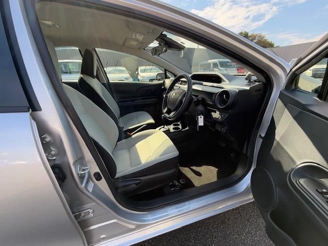 TOYOTA AQUA 2019 Image 31