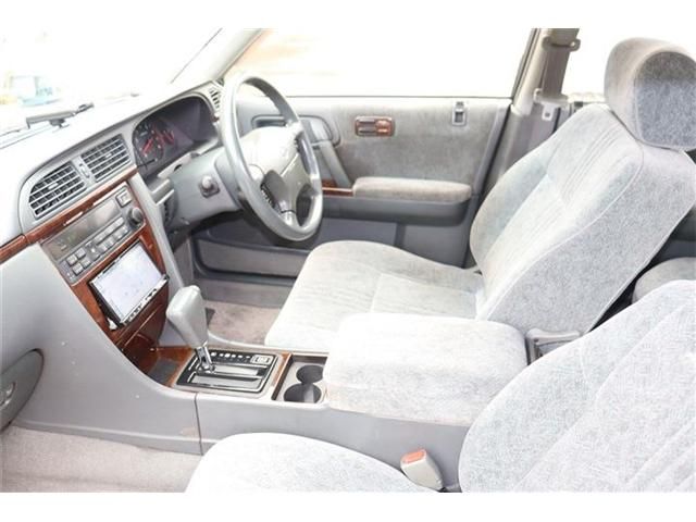 NISSAN CEDRIC SEDAN 2000 Image 31