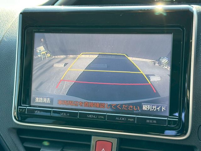 TOYOTA VOXY 2015 Image 31