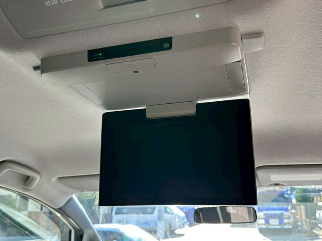 TOYOTA VOXY 2015 Image 31