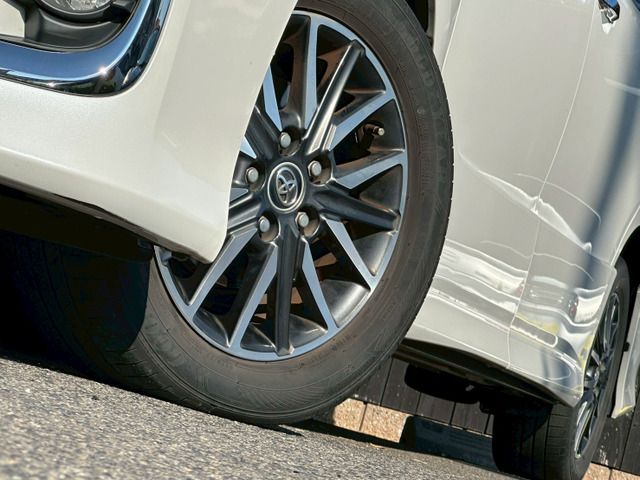 TOYOTA VOXY 2015 Image 31