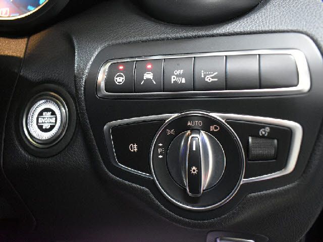 MERCEDES BENZ C CLAS 2019 Image 31