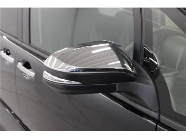 TOYOTA VOXY 2015 Image 31