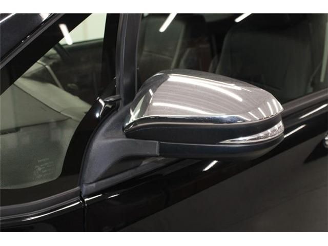 TOYOTA VOXY 2015 Image 31