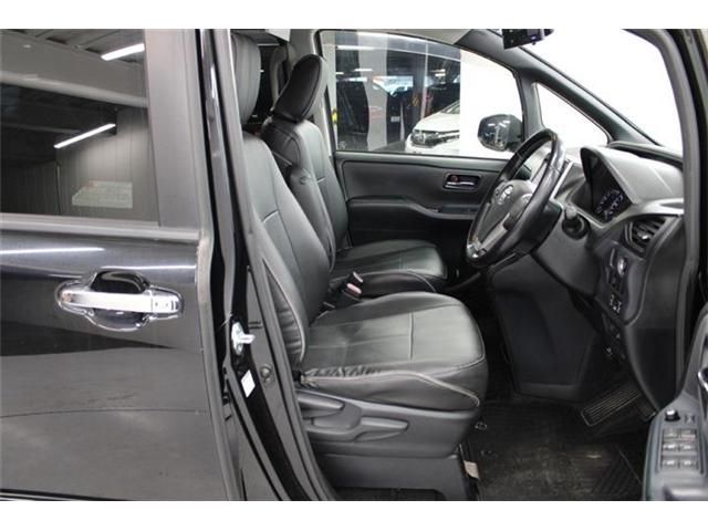 TOYOTA VOXY 2015 Image 31