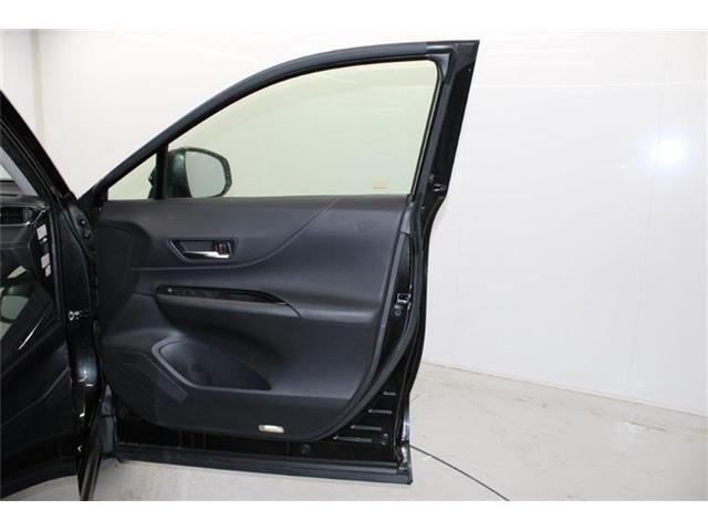 TOYOTA HARRIER HYBRID 2020 Image 31