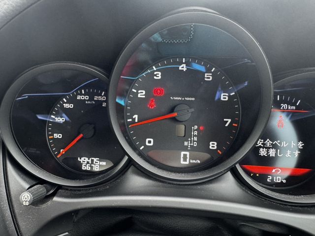 PORSCHE MACAN 2016 Image 31