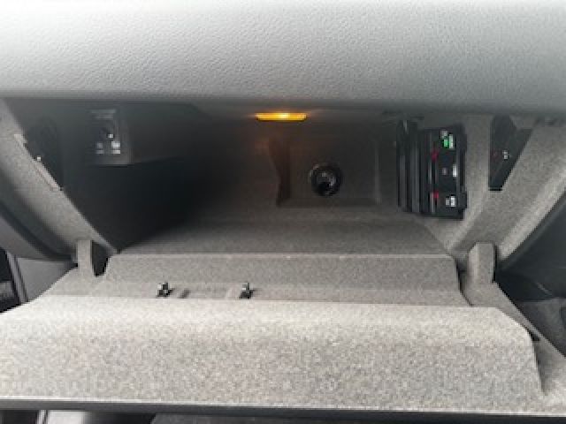 PORSCHE MACAN 2016 Image 31