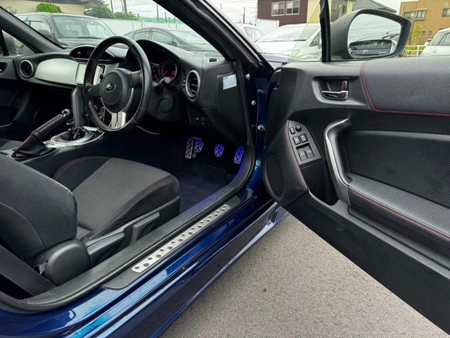 SUBARU BRZ 2012 Image 31