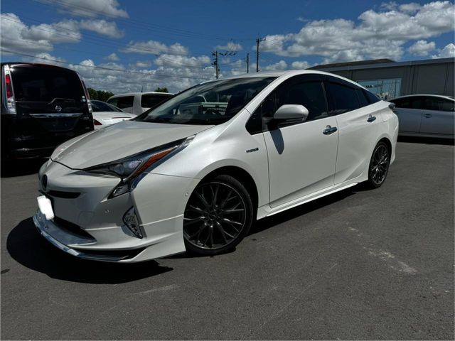 TOYOTA PRIUS 2017 Image 31
