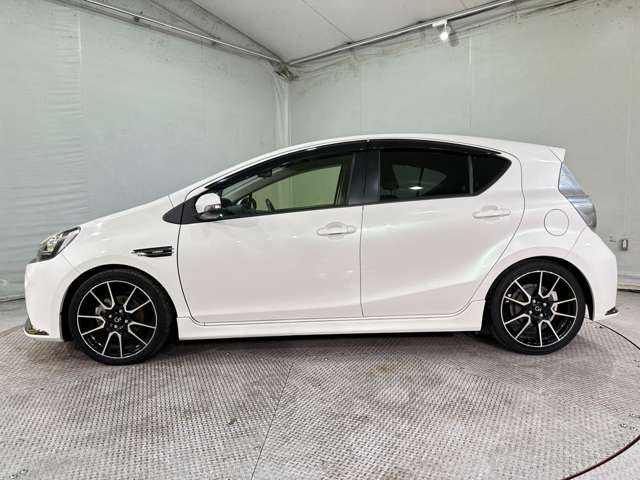 TOYOTA AQUA 2014 Image 31