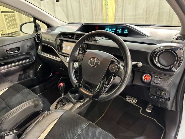 TOYOTA AQUA 2014 Image 31