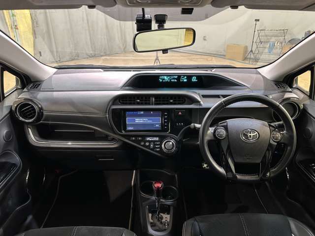 TOYOTA AQUA 2014 Image 31
