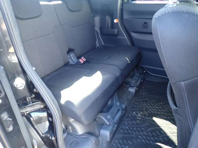 DAIHATSU WAKE 2014 Image 31