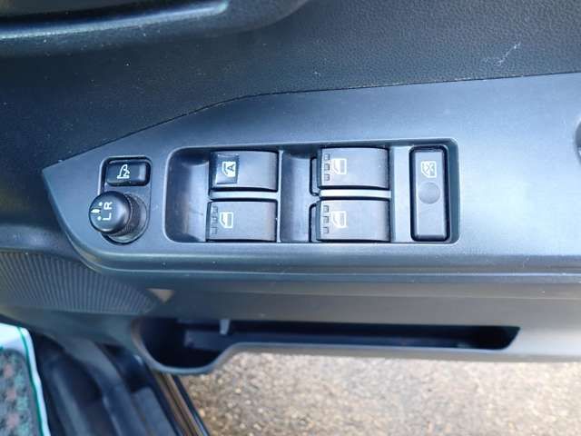 DAIHATSU WAKE 2014 Image 31