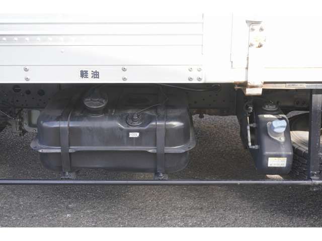 MITSUBISHI FUSOU FIGHTER 2016 Image 31