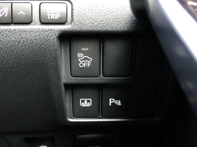 TOYOTA LEXUS IS300H 2013 Image 31