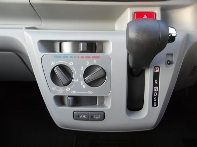 DAIHATSU MIRA E:S 2020 Image 31