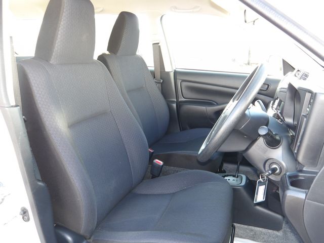 TOYOTA PROBOX VAN 2WD 2020 Image 31