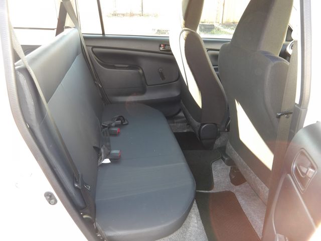 TOYOTA PROBOX VAN 2WD 2020 Image 31