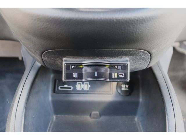 MERCEDES BENZ V CLAS 2015 Image 31