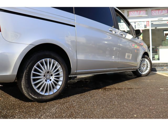 MERCEDES BENZ V CLAS 2015 Image 31