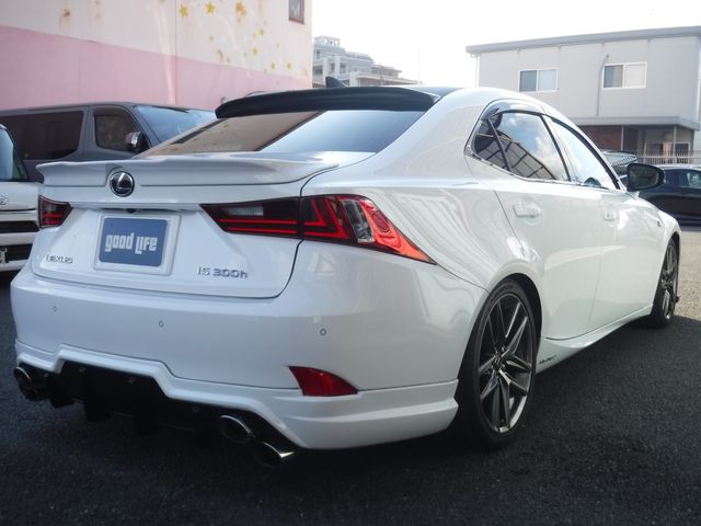 TOYOTA LEXUS IS300H 2015 Image 31