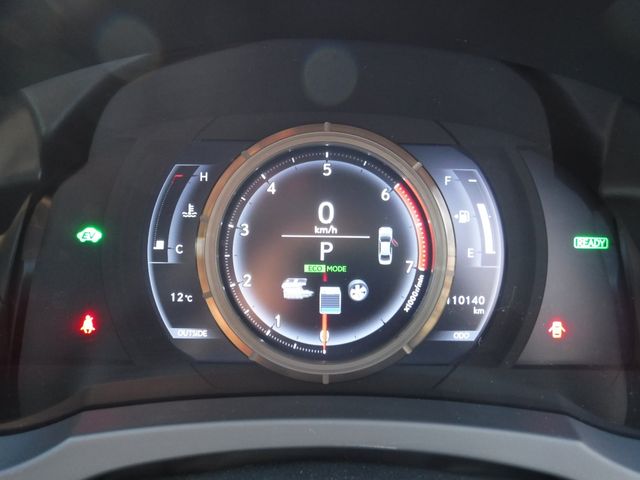 TOYOTA LEXUS IS300H 2015 Image 31