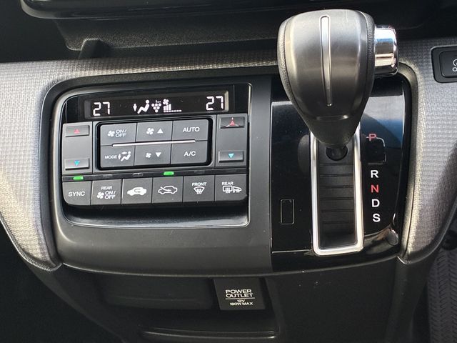 HONDA STEPWAGON SPADA 2016 Image 31