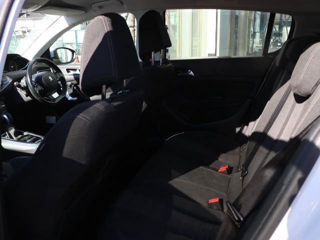 PEUGEOT 308 2017 Image 31